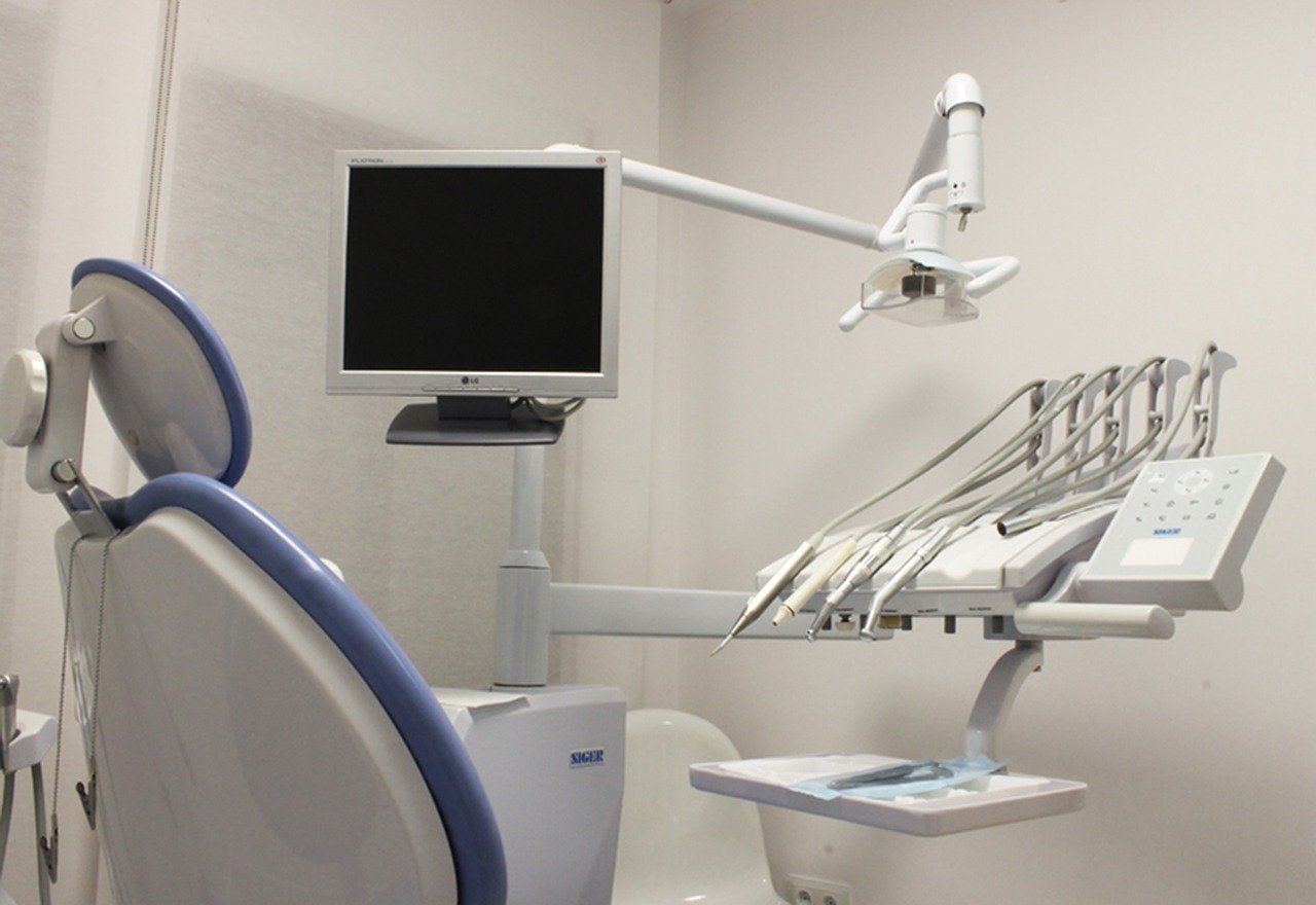 Orthodontist's chair
